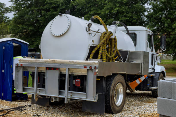 Portable Toilet Options We Offer in Plymouth, OH